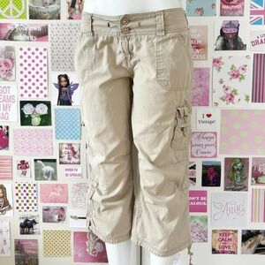 aeropostale y2k low rise khaki cargo capri pants size 9/10